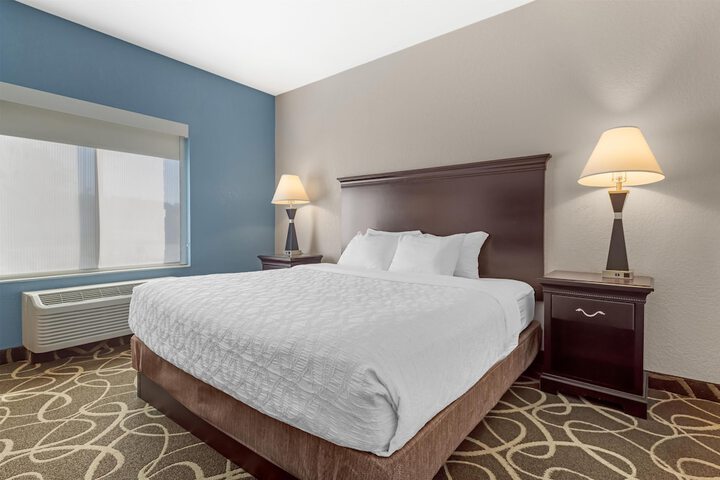 Best Western Plus Eau Claire Conference Center