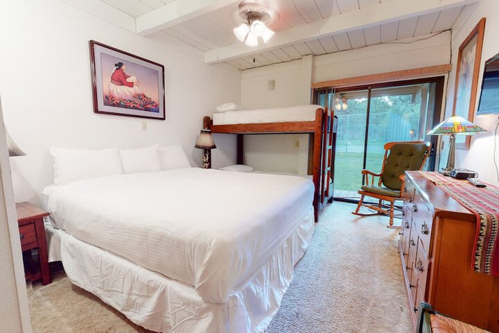 Room 28 of 44