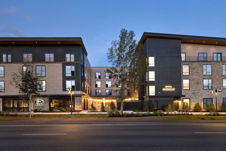 Hotel 4 of 118