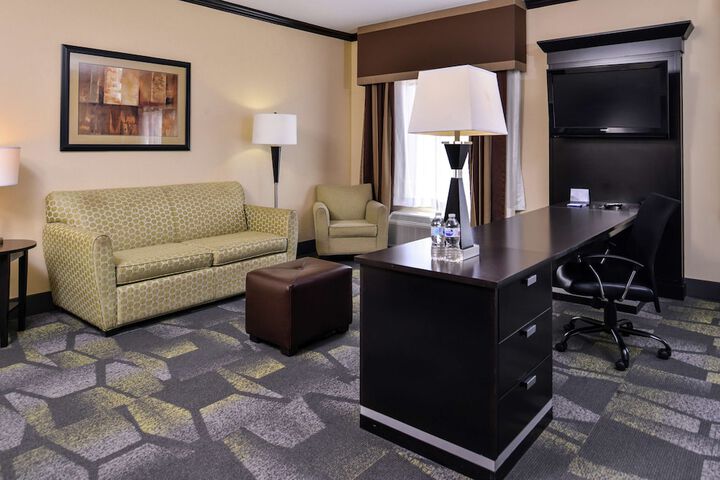 Room 42 of 67