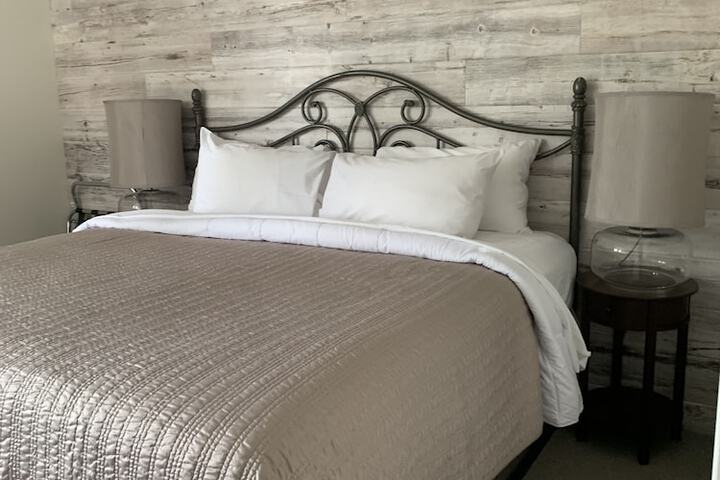 Room 26 of 48