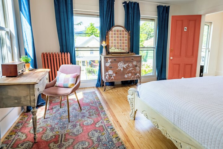Room 74 of 130