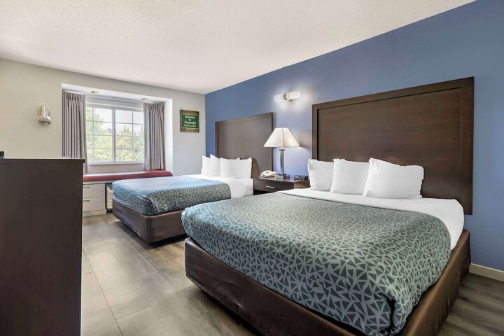 Room 16 of 34