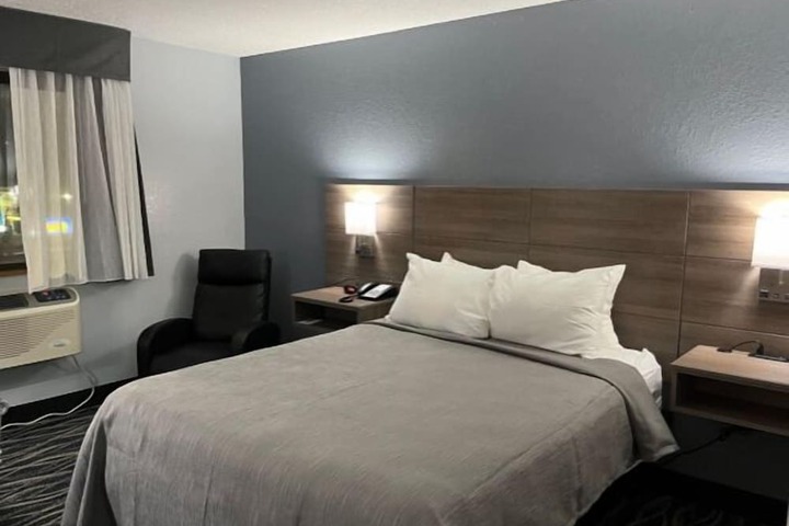 Room 36 of 50