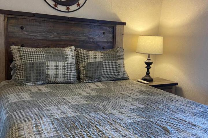 Tavern - Country Suite