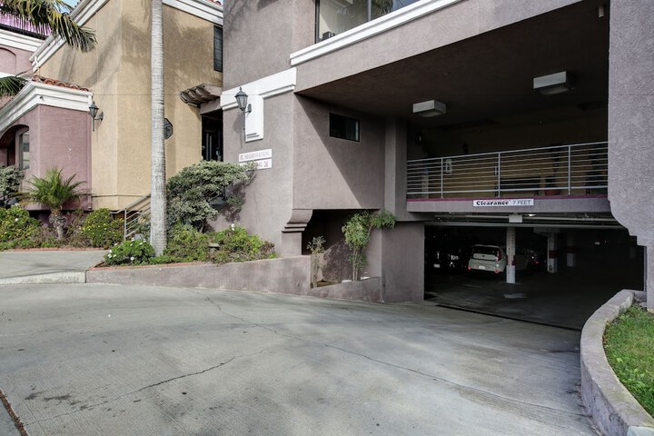 Property Grounds 37 of 37