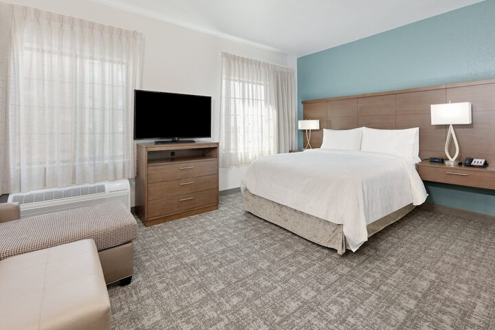 Staybridge Suites San Antonio - Schertz