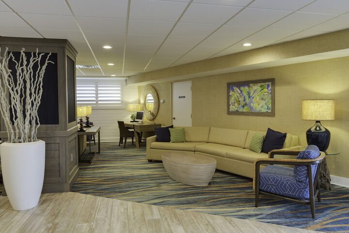 Nautilus Inn