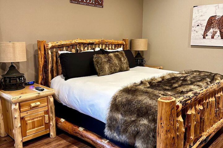 Summit Lake Lodge