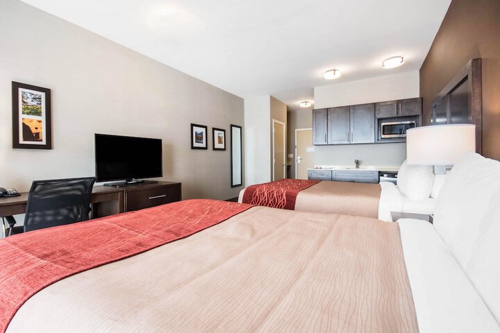 Room 18 of 36