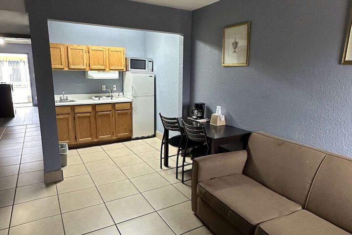 Room 43 of 54