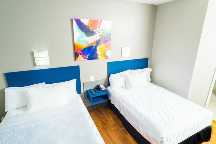 Studio Z an Ascend Collection Hotel