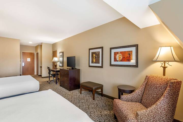 Room 13 of 68