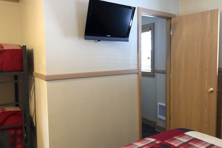 Room 101 of 259