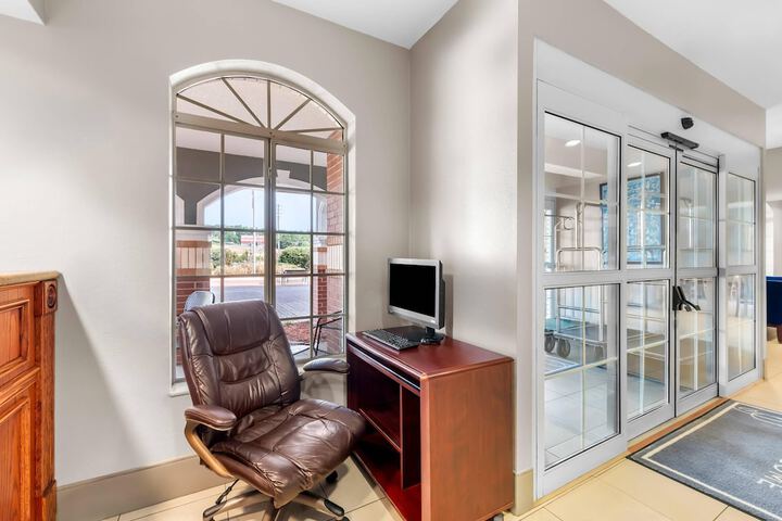 Country Inn & Suites by Radisson Hot Springs, AR