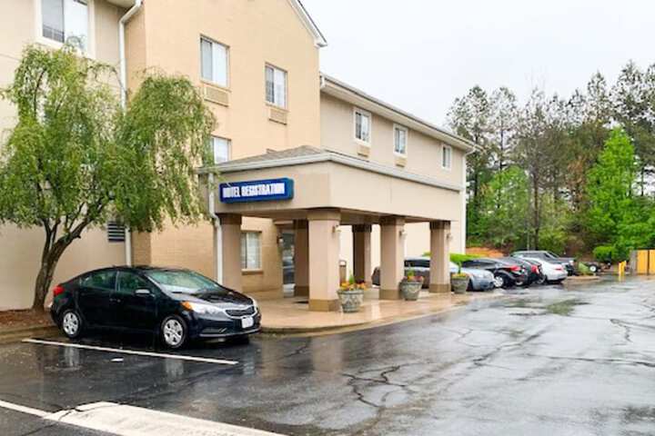 Hotel 2 of 41