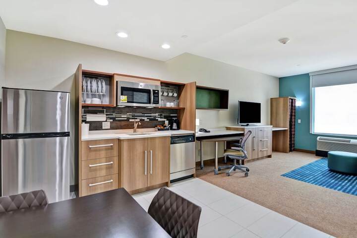 Home2 Suites by Hilton Bedford DFW West TX