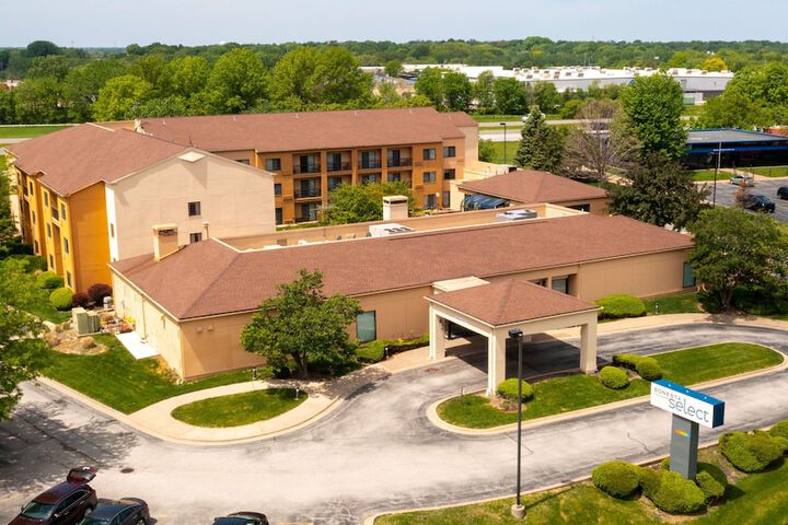 Hotel 7 of 78