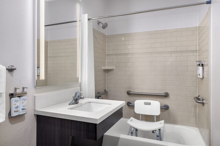 Candlewood Suites Alexandria by IHG
