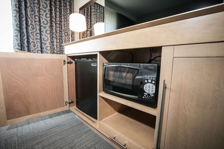 Room 43 of 82