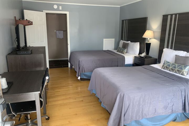 Room 17 of 42
