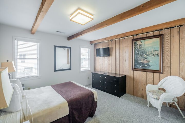 Room 65 of 75