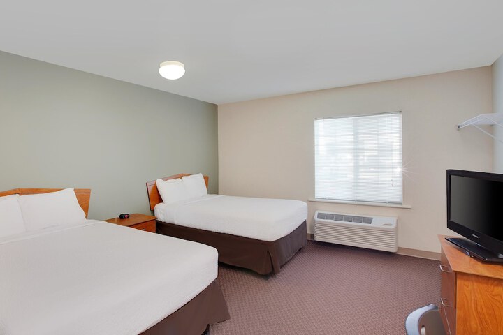 Room 18 of 33