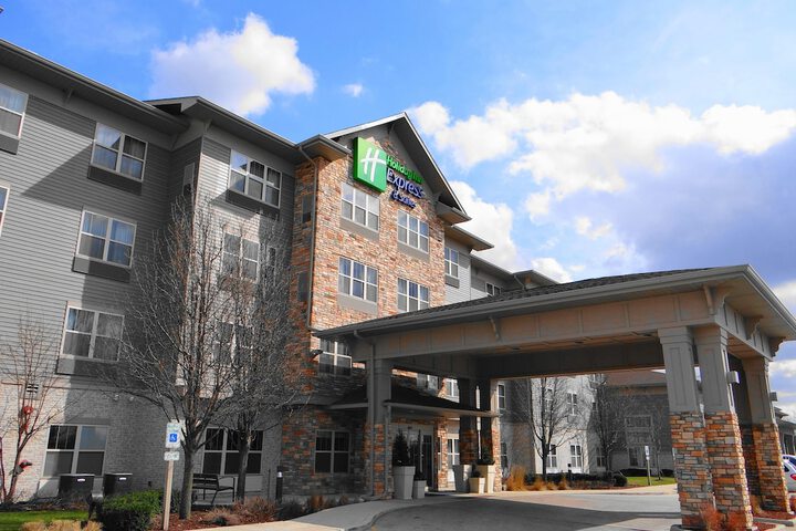 Hotel 5 of 42