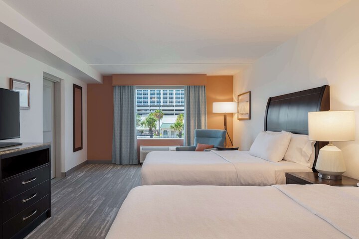 Room 13 of 46