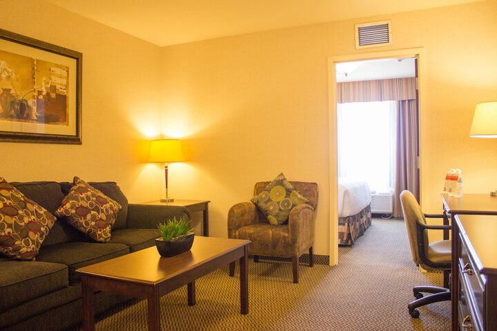 Room 12 of 40