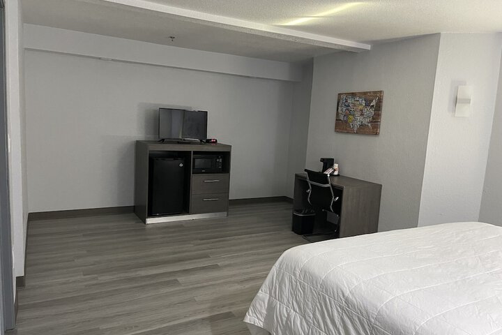 Room 38 of 54