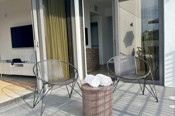Bay Breeze Premium Apartments by Eskape Collection