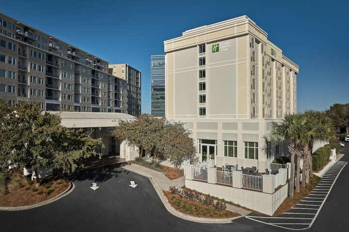 Hotel 5 of 38