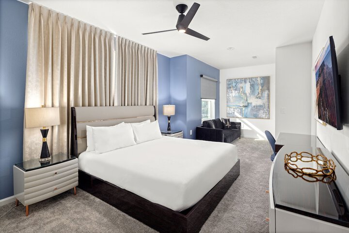 Harbor Island Beach Club Homes by Villatel