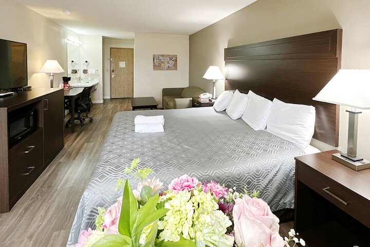 Room 14 of 30