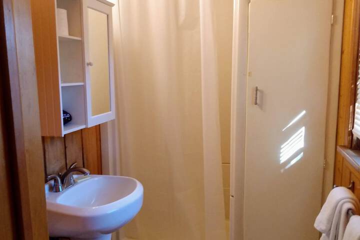 Room 60 of 85