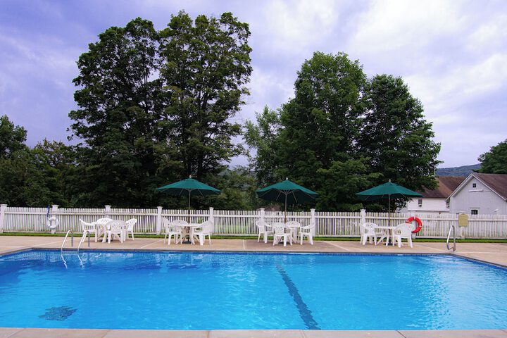 Pool 9 of 142