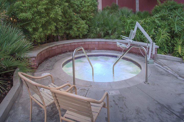 Spa 44 of 45