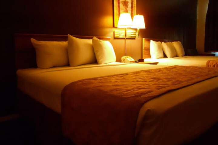 Room 47 of 83