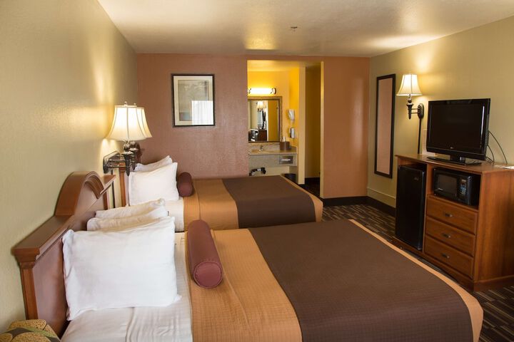 Room 21 of 27