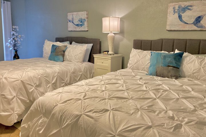 Room 62 of 97