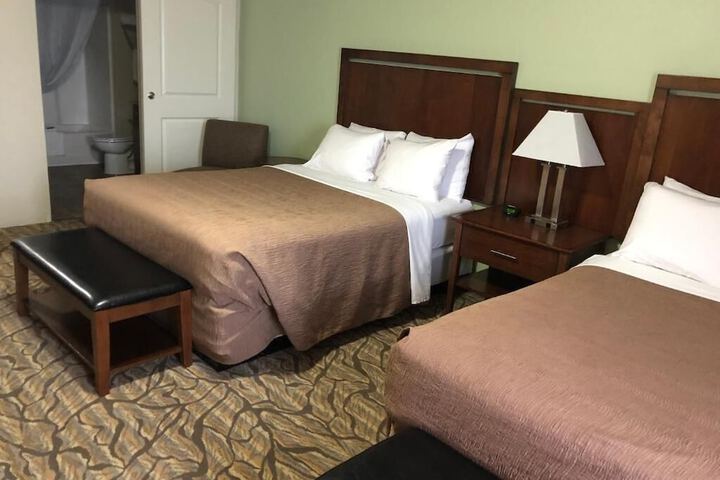 Room 26 of 33
