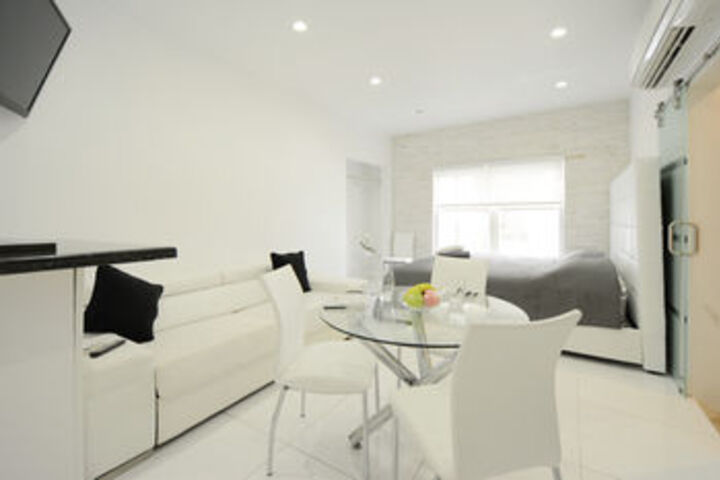 Lincoln Road Apartments
