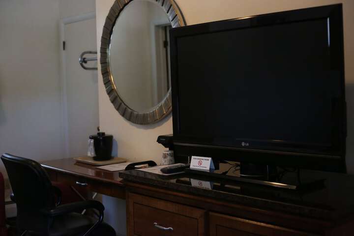 Room 60 of 85