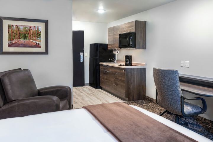 My Place Hotel St. Joseph MO