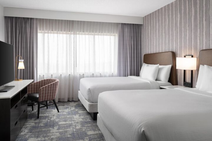 Embassy Suites by Hilton Charlotte Concord Golf Resort & Spa