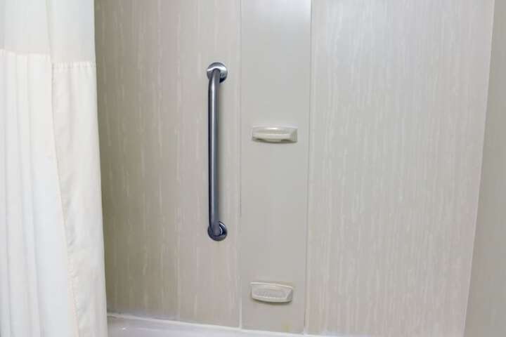 Room 49 of 75