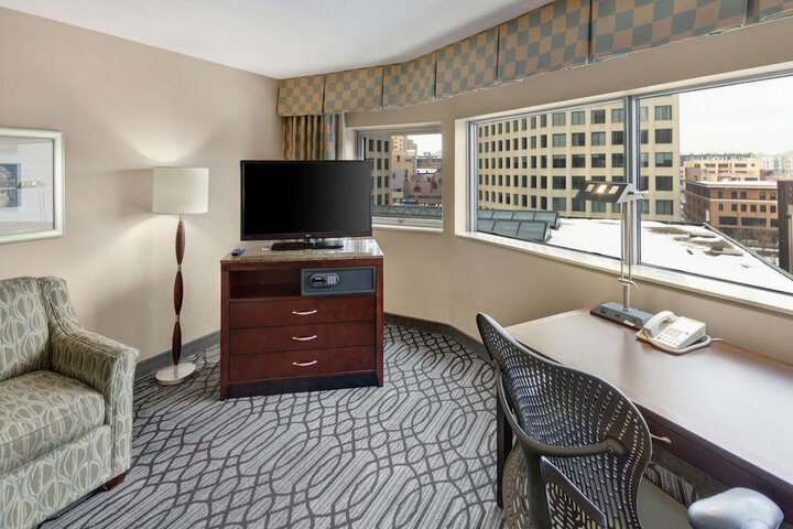 Room 11 of 47