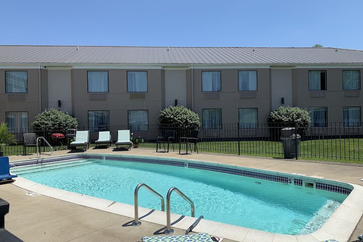 Pool 6 of 76