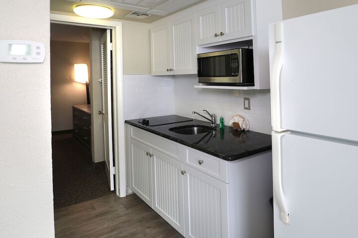 Room 27 of 111